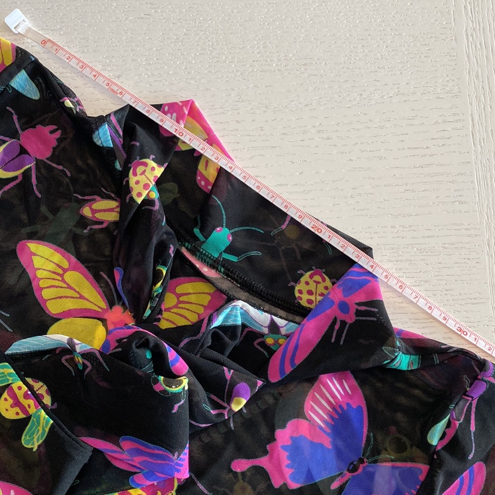 NWOT - Exoticathletica Short Sleeve Blouse - Picture 11 of 14